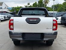 https://riyasewana.com/uploads/toyota-hilux-rocco-315364617954.jpg