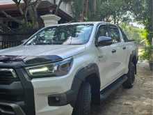 https://riyasewana.com/uploads/toyota-hilux-rocco-420522522102.jpg
