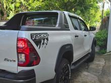 https://riyasewana.com/uploads/toyota-hilux-rocco-420525924702.jpg