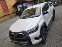 https://riyasewana.com/uploads/toyota-hilux-rocco-71652596866.jpg