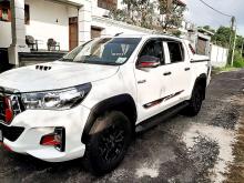 https://riyasewana.com/uploads/toyota-hilux-roco-161651456812.jpg