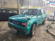 Toyota Hilux RZN 147 1998 Pickup