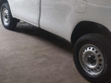 https://riyasewana.com/uploads/toyota-hilux-single-171726456174.jpg