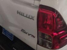 https://riyasewana.com/uploads/toyota-hilux-single-171726456572.jpg