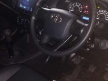 https://riyasewana.com/uploads/toyota-hilux-single-171726456885.jpg