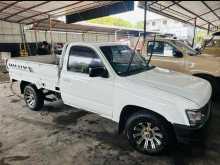 Toyota Hilux Single Cab 2004 Pickup