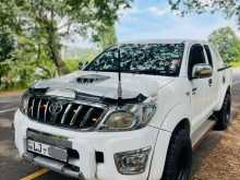 Toyota Hilux Smart Cab 2010 Pickup