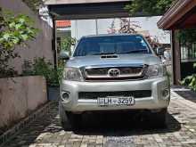 Toyota Hilux Smart 2010 Pickup