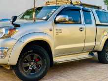 Toyota Hilux Smart Cab 4WD G Grade 2010 Pickup