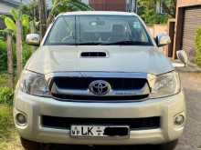 Toyota Hilux Smart Cab 2010 Pickup