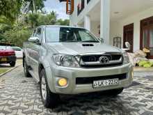 https://riyasewana.com/uploads/toyota-hilux-smart-2010-2412515112191.jpg