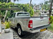 https://riyasewana.com/uploads/toyota-hilux-smart-2010-2412515112473.jpg