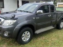 https://riyasewana.com/uploads/toyota-hilux-smart-48524324912.jpg