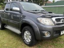 https://riyasewana.com/uploads/toyota-hilux-smart-48560524601.jpg