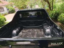 https://riyasewana.com/uploads/toyota-hilux-sportivo-181015326215.jpg