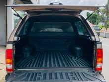 https://riyasewana.com/uploads/toyota-hilux-thailand-19101537885.jpg