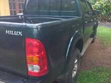 Toyota Hilux Thailand 2kd 2 5CC 2010 Pickup