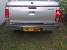 https://riyasewana.com/uploads/toyota-hilux-thailand-4933476376.jpg