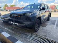 Toyota Hilux Travo Overland Plus 2025 Pickup