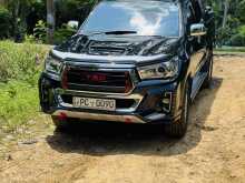 https://riyasewana.com/uploads/toyota-hilux-trd-321403322872.jpg