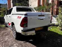 https://riyasewana.com/uploads/toyota-hilux-v-2018-1815584912293.jpg
