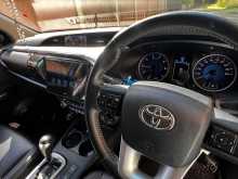 https://riyasewana.com/uploads/toyota-hilux-v-2018-2610414012184.jpg