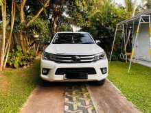 Toyota Hilux V Grade 2018 Pickup