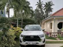 Toyota Hilux V Grade 2025 Pickup