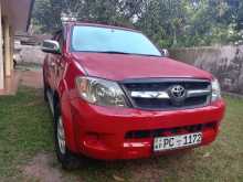 https://riyasewana.com/uploads/toyota-hilux-vigo-121858514872.jpg