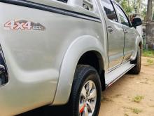 https://riyasewana.com/uploads/toyota-hilux-vigo-1521194017522.jpg