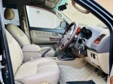 https://riyasewana.com/uploads/toyota-hilux-vigo-1612014324831.jpg