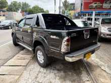 https://riyasewana.com/uploads/toyota-hilux-vigo-161407164402.jpg