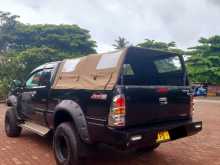 https://riyasewana.com/uploads/toyota-hilux-vigo-171615441003.jpg