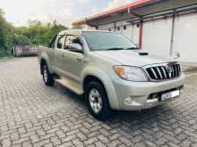 https://riyasewana.com/uploads/toyota-hilux-vigo-1792740362.jpg