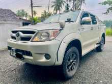https://riyasewana.com/uploads/toyota-hilux-vigo-18195522652.jpg