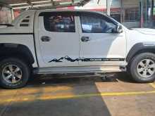 https://riyasewana.com/uploads/toyota-hilux-vigo-191400394253.jpg