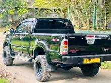 https://riyasewana.com/uploads/toyota-hilux-vigo-191941336086.jpg