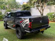 https://riyasewana.com/uploads/toyota-hilux-vigo-2006-1318103112523.jpg