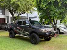 https://riyasewana.com/uploads/toyota-hilux-vigo-2006-1318103112742.jpg