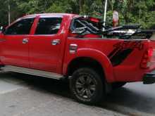 https://riyasewana.com/uploads/toyota-hilux-vigo-2006-157423312342.jpg