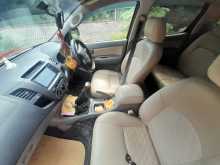 https://riyasewana.com/uploads/toyota-hilux-vigo-2007-421345212553.jpg