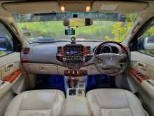 https://riyasewana.com/uploads/toyota-hilux-vigo-2007-714362412203.jpg