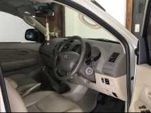 https://riyasewana.com/uploads/toyota-hilux-vigo-2008-1812384812624.jpg