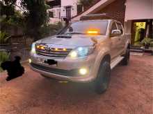 https://riyasewana.com/uploads/toyota-hilux-vigo-2008-920333612282.jpg