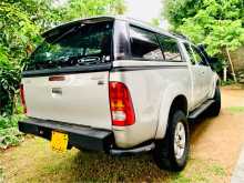 https://riyasewana.com/uploads/toyota-hilux-vigo-2009-1619222612033.jpg