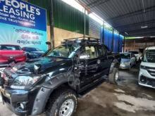 https://riyasewana.com/uploads/toyota-hilux-vigo-2010-11825111285224.jpg