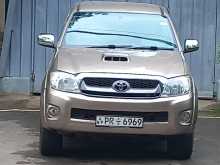 https://riyasewana.com/uploads/toyota-hilux-vigo-2010-1320245212252.jpg