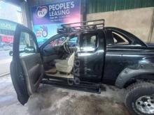 https://riyasewana.com/uploads/toyota-hilux-vigo-2010-161234481228387.jpg