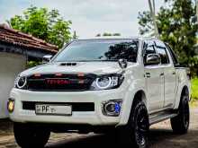 Toyota Hilux Vigo G Grade 2010 Pickup