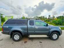 https://riyasewana.com/uploads/toyota-hilux-vigo-2010-722151212394.jpg